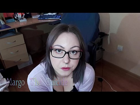 ❤️ Gadis Seksi sareng Kacamata Nyedot Dildo Jero dina Kaméra ❤️ porno homemade di urang ❌️❤