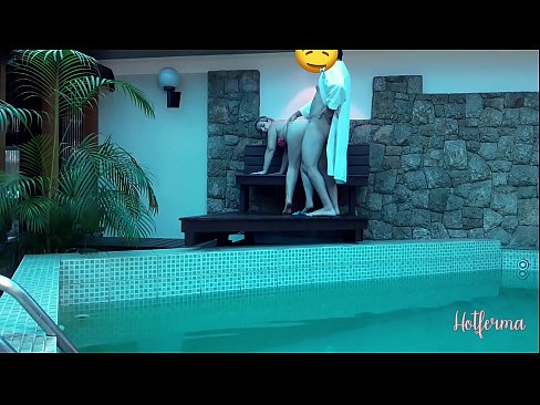 ❤️ Boss ngajak babu ka kolam renang, tapi teu bisa nolak a panas ❤️ porno homemade di urang ❌️❤